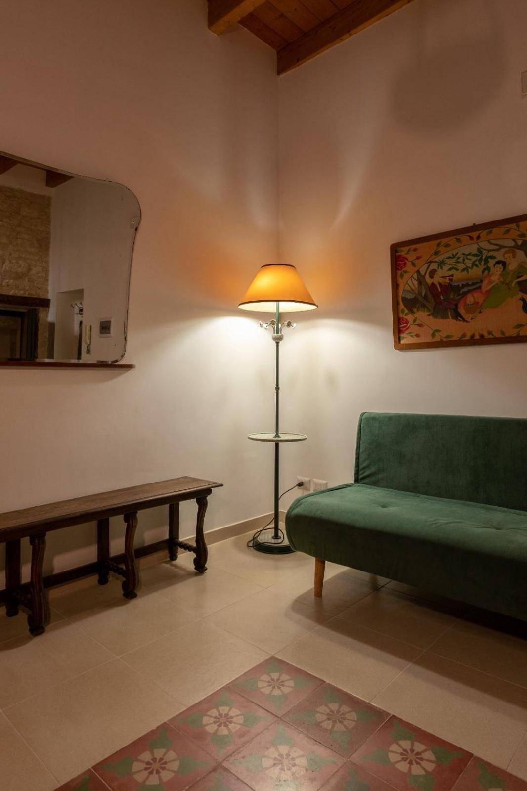 ホテル Palazzo Rizzi Dimora Dei Templari Bitetto エクステリア 写真