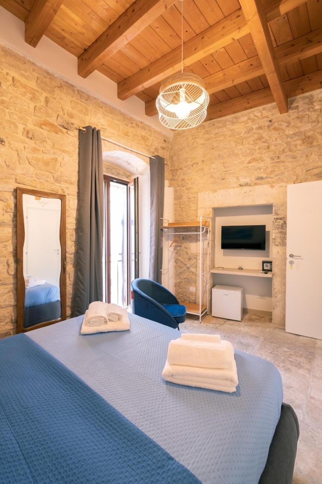 ホテル Palazzo Rizzi Dimora Dei Templari Bitetto エクステリア 写真