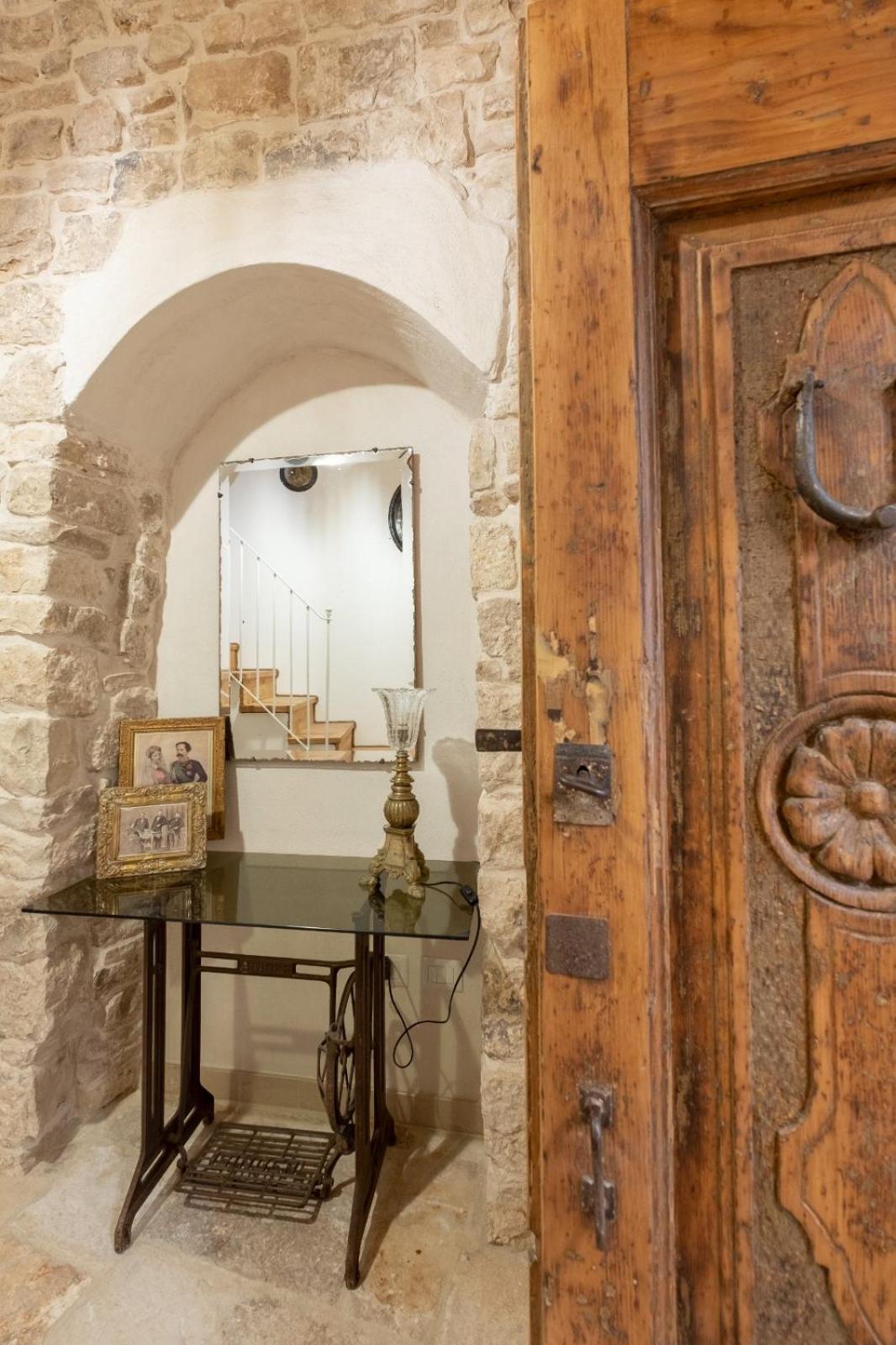 ホテル Palazzo Rizzi Dimora Dei Templari Bitetto エクステリア 写真